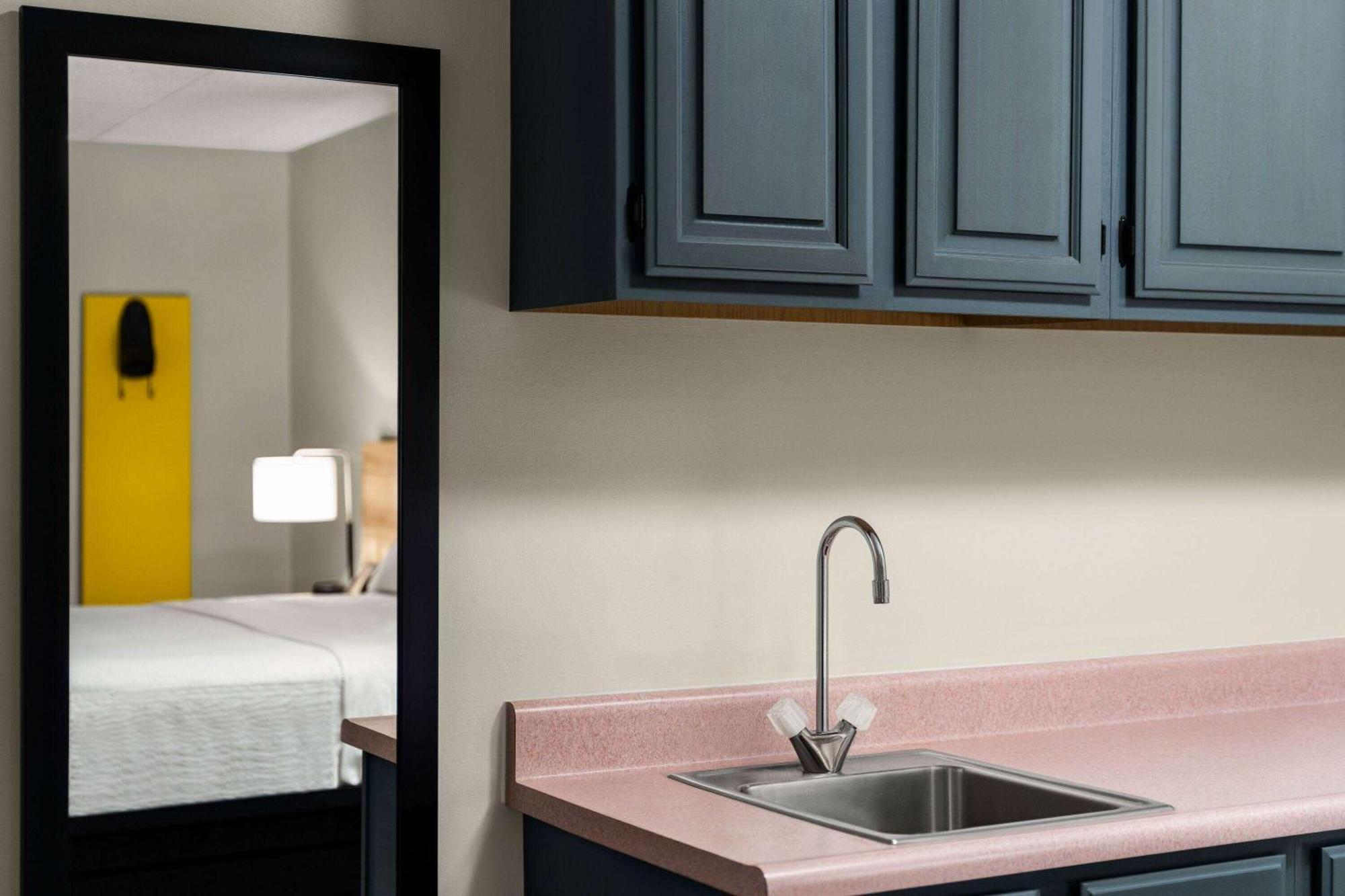 Days Inn & Suites By Wyndham Lancaster Amish Country Mountville Luaran gambar