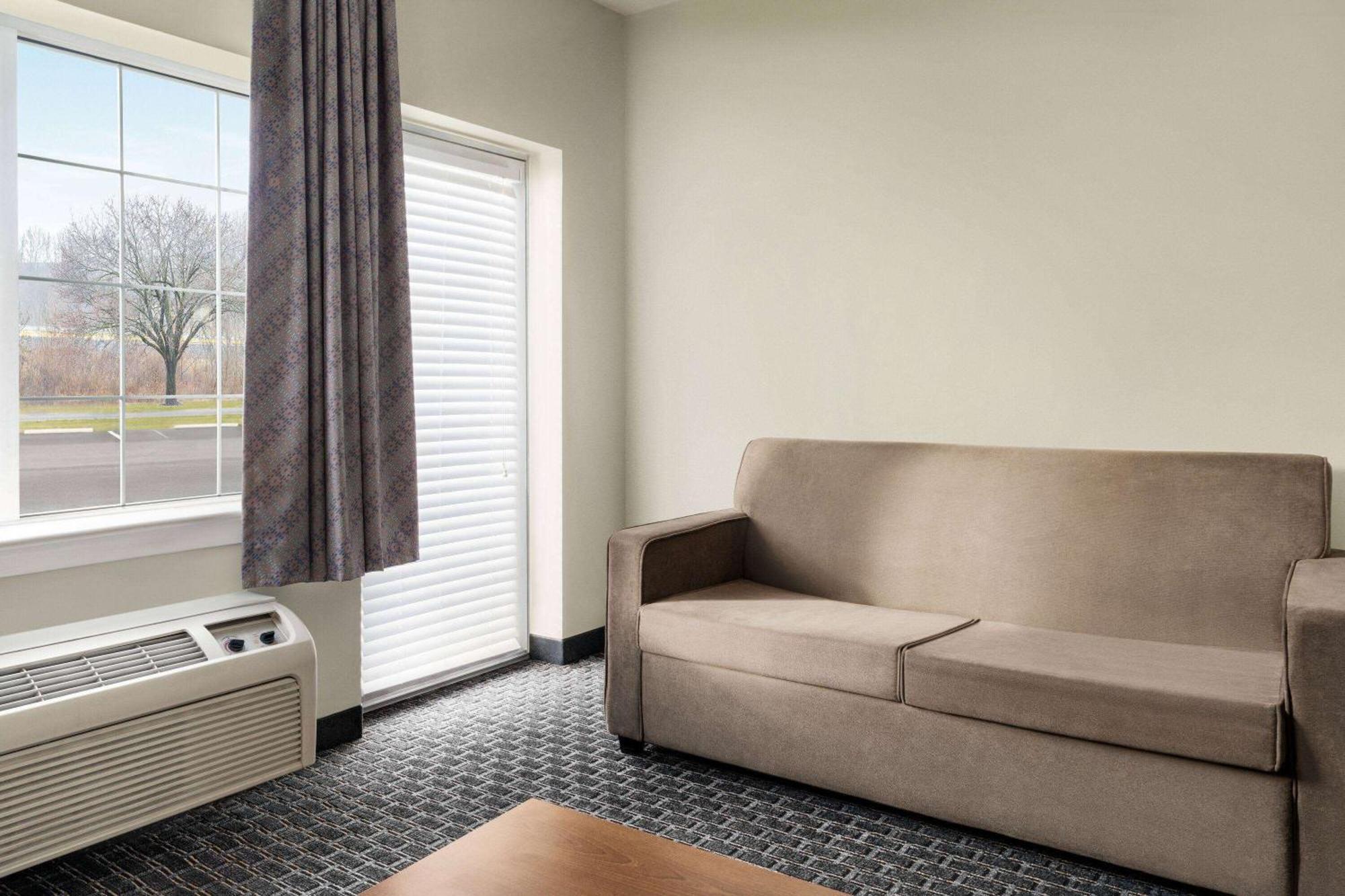 Days Inn & Suites By Wyndham Lancaster Amish Country Mountville Luaran gambar